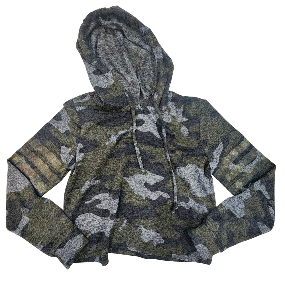 Almost Famous Womens‎ Sweatshirt Medium /Small Camo Hoodie Long Sleeve Crop Top